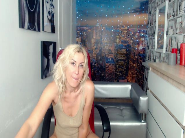 Live sex webcam photo for Lovely_della #268819589