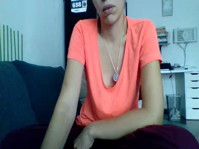 Live sex webcam photo for FoxMoony #268807693