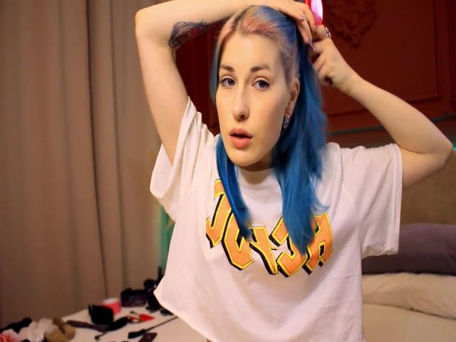 Live sex webcam photo for Purple_Foxy #268820350