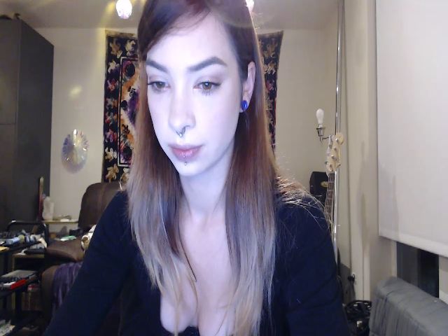 Live sex webcam photo for JaylaBliss #268802782