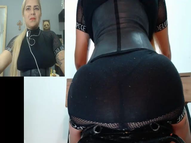 Live sex webcam photo for SexQueen94 #268803452