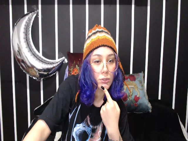 Live sex webcam photo for VelvetyBlue #268803759