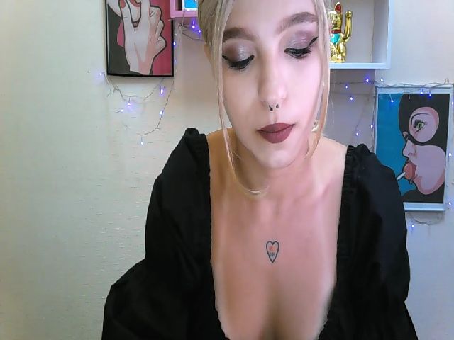 Live sex webcam photo for Isabe_lla #268806224