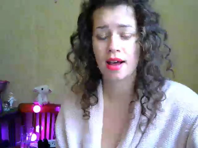 Live sex webcam photo for SofiAmeli #268808591