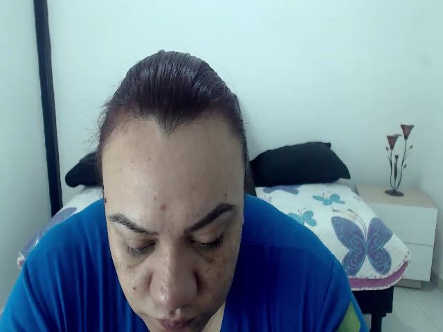 Live sex webcam photo for KimmyStone #268811382