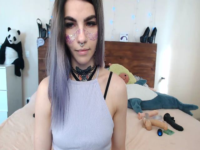 Live sex webcam photo for Loren_Ray #268808065