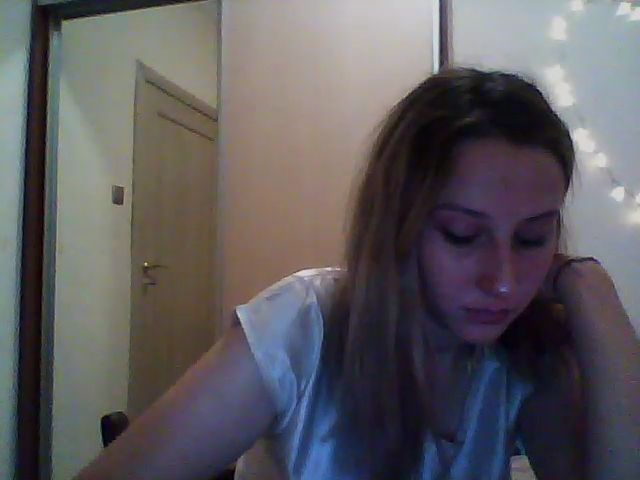 Live sex webcam photo for ModestBlonde #268813761