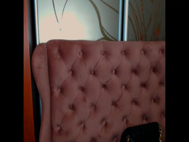 Live sex webcam photo for AlishaPrice #268806439