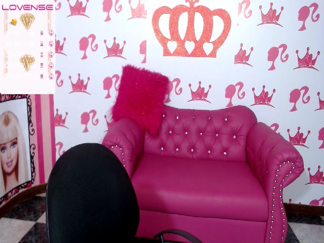 Live sex webcam photo for Naughtty_Doll #268809129