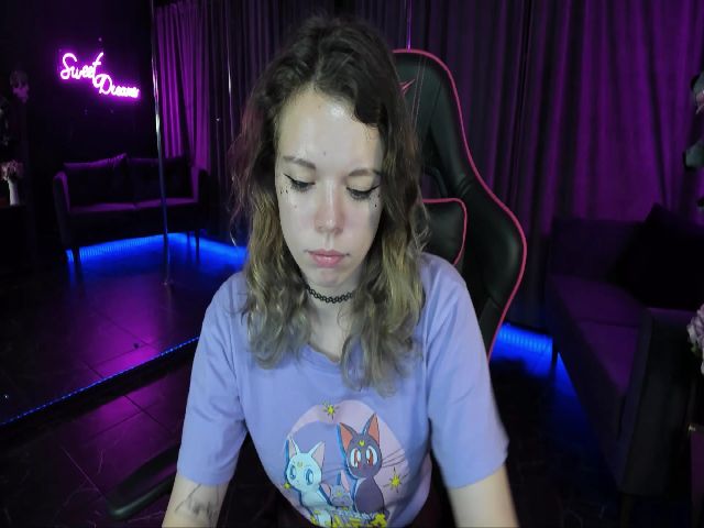 Live sex webcam photo for ClancyOsborne #268821826