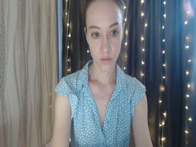 Live sex webcam photo for LiLLi_e #268806564