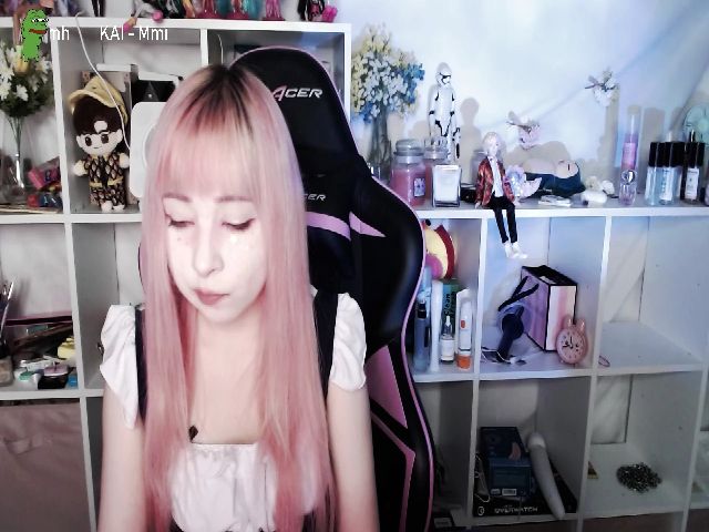 Live sex webcam photo for AkiraHartyX #268818226