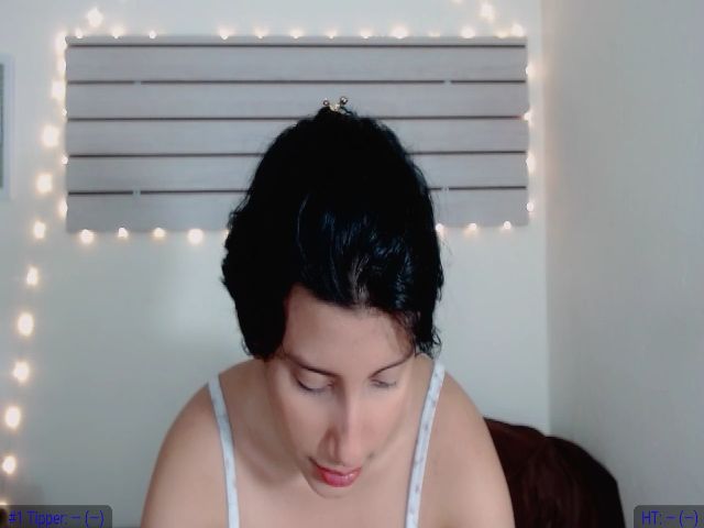 Live sex webcam photo for Lorelain_ #268804309