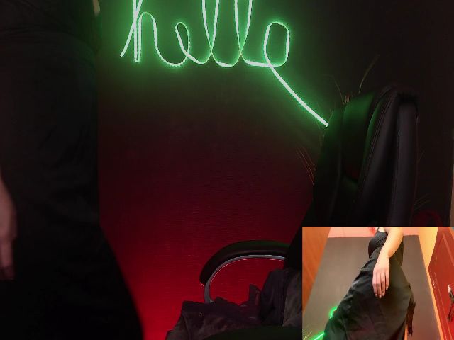 Live sex webcam photo for DinaD #268817149