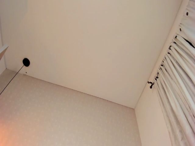 Live sex webcam photo for Kimberly69_ #268804217