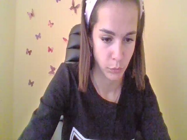 Live sex webcam photo for Lillian_N #268814781