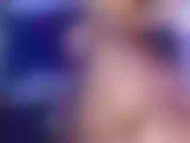 Live sex webcam photo for MegannGlow #268798430