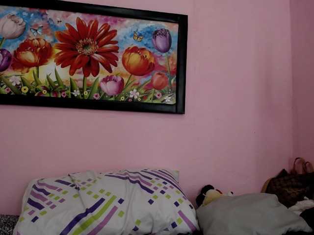 Live sex webcam photo for agataa #268805770