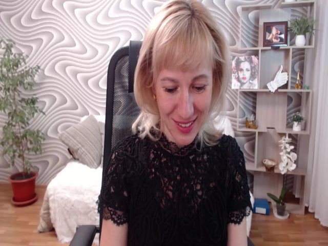 Live sex webcam photo for SvenIsolde #268818705