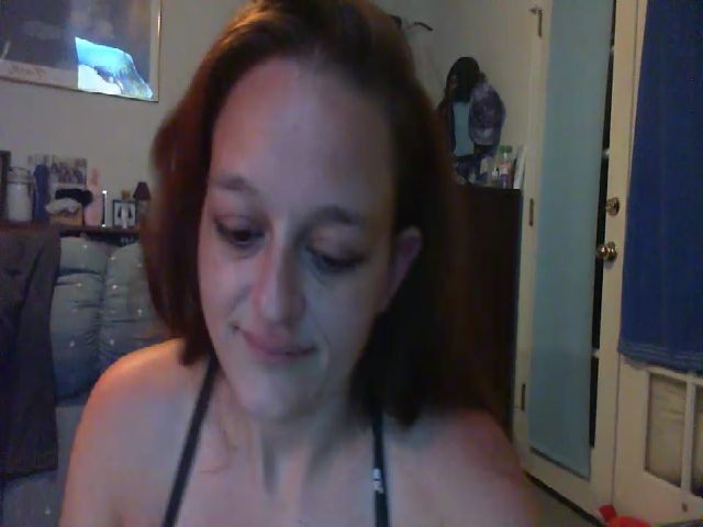 Live sex webcam photo for StarryGoddess #268802260