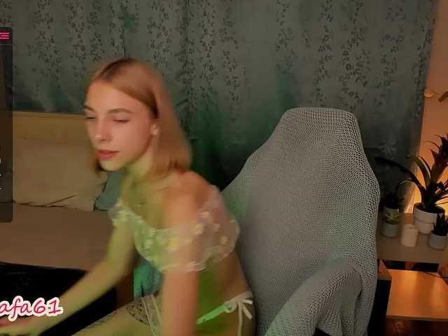 Live sex webcam photo for rainbowglow #268809671