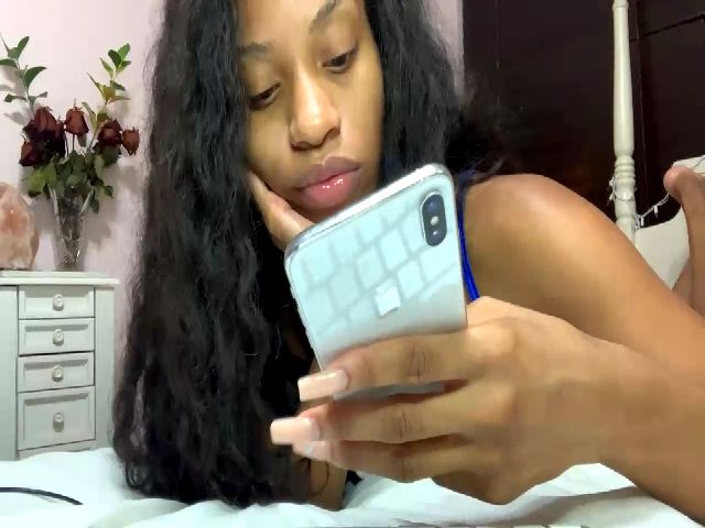 Live sex webcam photo for Myfavangel #268800225