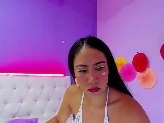 Live sex webcam photo for Jade-Lee #268809641