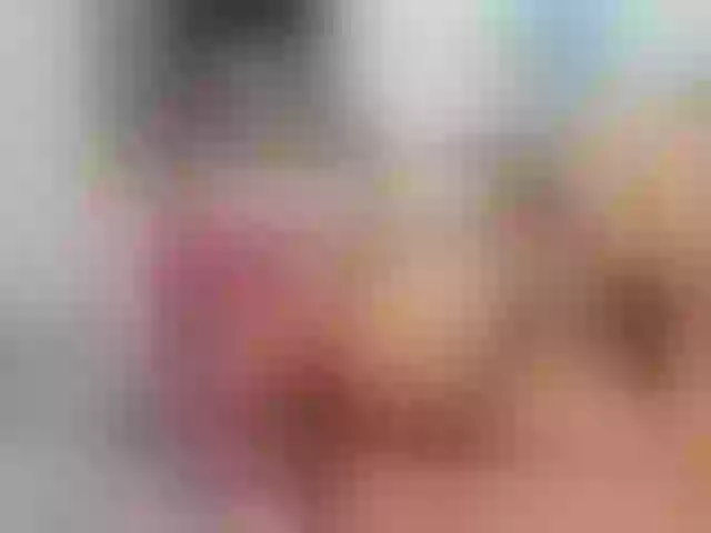 Live sex webcam photo for miacooper #268840177