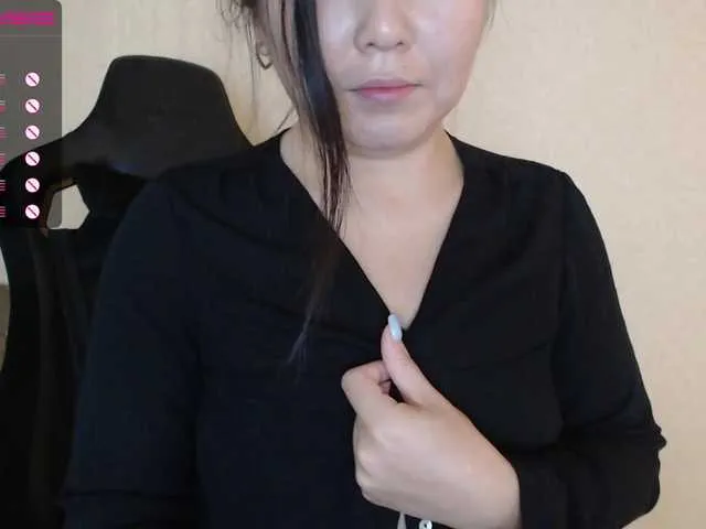 Live sex webcam photo for dasha922 #268828388