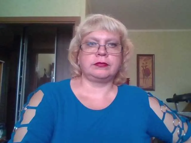 Live sex webcam photo for LOLA88888 #268833959