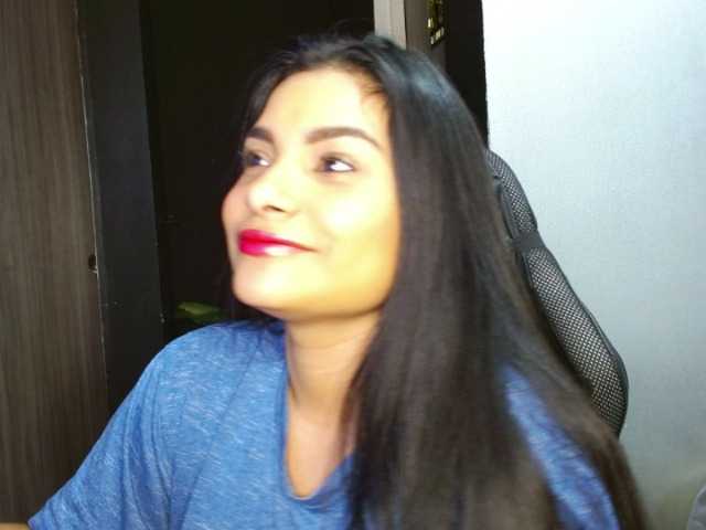 Live sex webcam photo for lolaastars1 #268823716