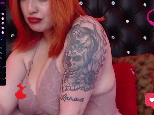 Live sex webcam photo for FaryhRamirez #268839829