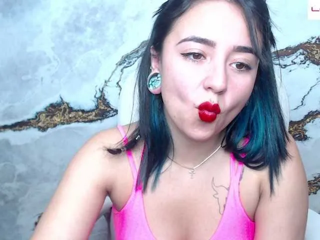 Live sex webcam photo for Azul69- #268840727