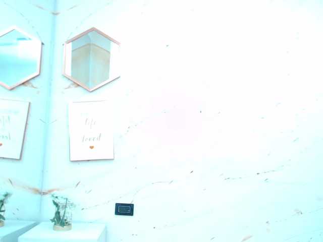 Live sex webcam photo for kalyenew #268834298