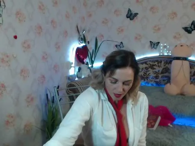 Live sex webcam photo for sonya2121 #268839056