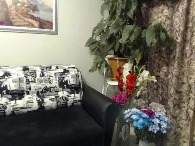 Live sex webcam photo for HelenBerg #268839527