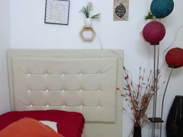 Live sex webcam photo for katerinlover #268822730