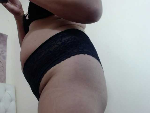 Live sex webcam photo for AdeleMilf #288007712