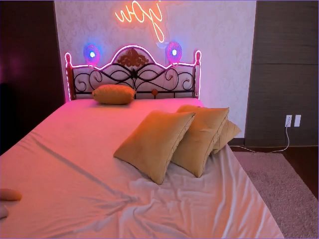 Live sex webcam photo for Lech_Emmy #268827321