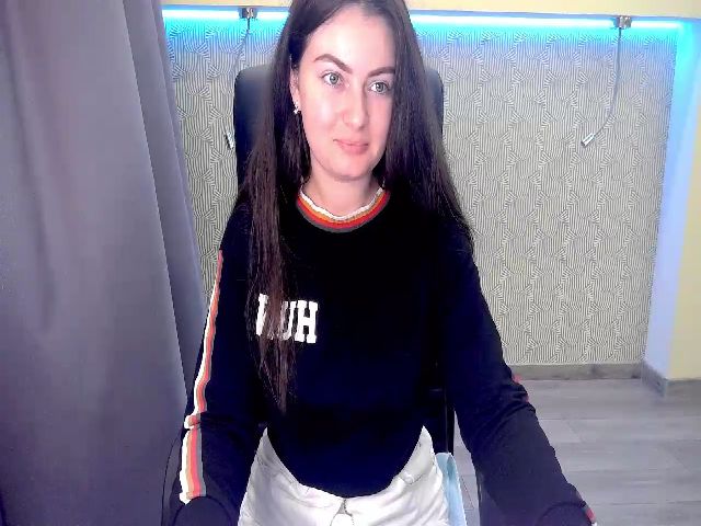Live sex webcam photo for VictoriaFae #268831042