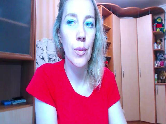 Live sex webcam photo for Oly_nice_ #268831762