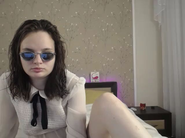 Live sex webcam photo for MariettaFlem #268841636