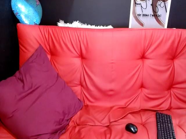 Live sex webcam photo for Ebonyindian69 #268842490