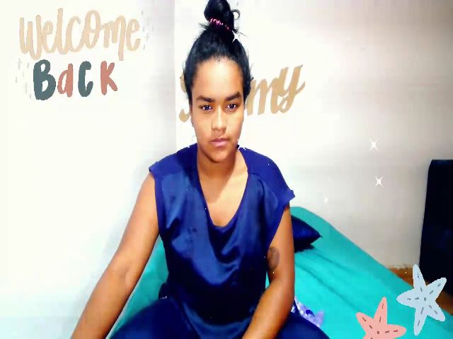 Live sex webcam photo for xxiomy_ #268834223