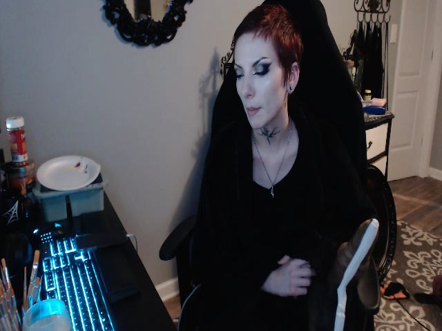 Live sex webcam photo for Painbaby #268825808