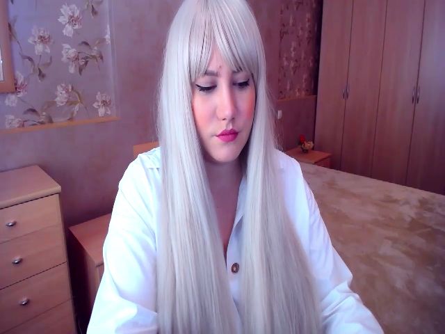 Live sex webcam photo for VeritableGirl #268830219