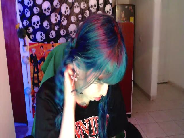 Live sex webcam photo for umaru_michae #268838210