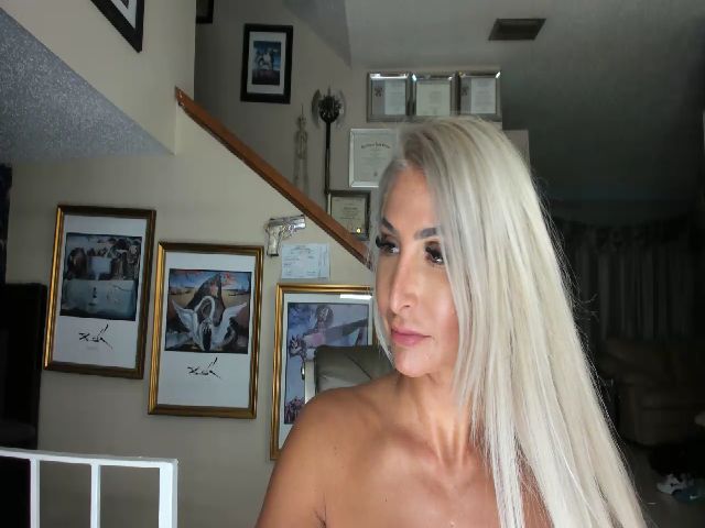 Live sex webcam photo for ADRIANA_FOX #268826616