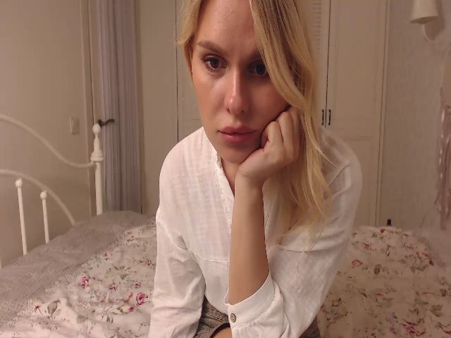 Live sex webcam photo for Passion0ut #268838369