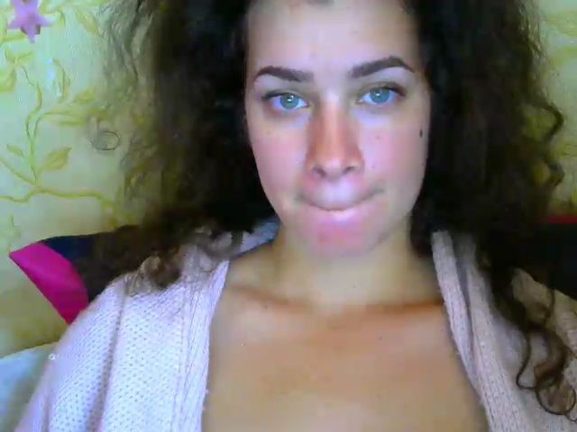 Live sex webcam photo for SofiAmeli #268834523